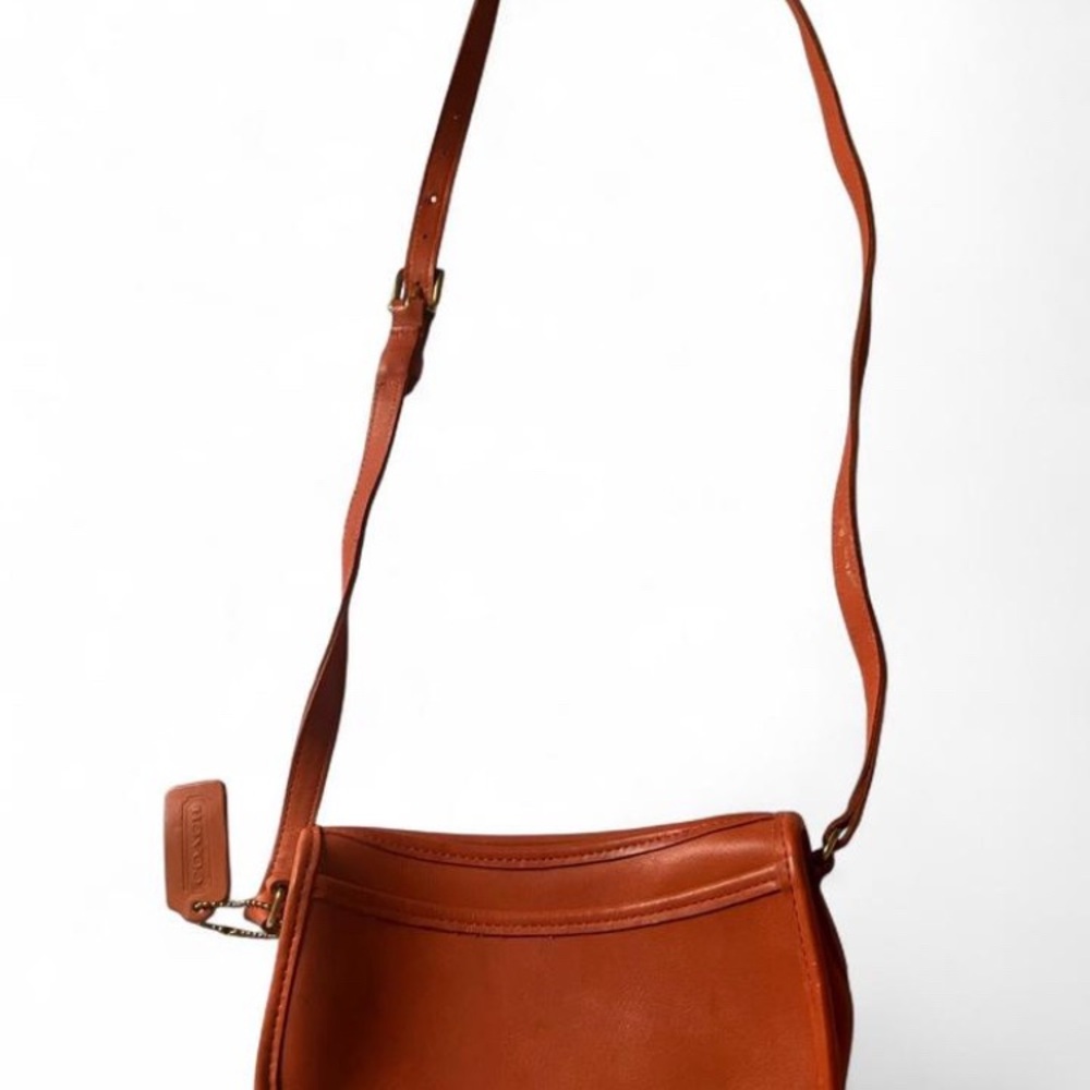 VINTAGE AUTHENTIC COACH CROSSBODY BAG ORANGE LEATHER
